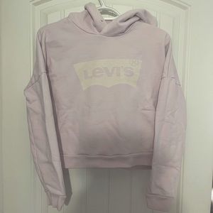 Levi’s cropped hoodie (baby pink)